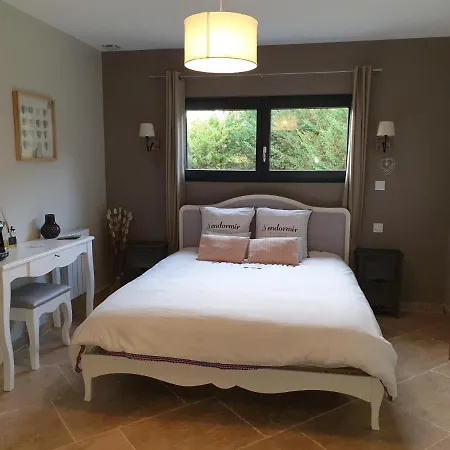 Cosy Wood House Bed & Breakfast 3*