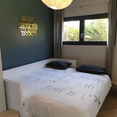 Cosy Wood House Bed & Breakfast