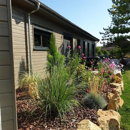 Cosy Wood House Bed & Breakfast *
