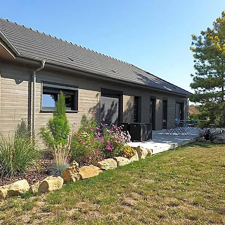 Cosy Wood House Bed & Breakfast Laubressel