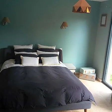 Cosy Wood House Bed & Breakfast 3*